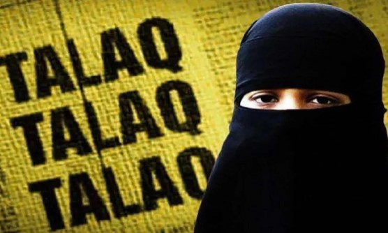 In Muzaffarnagar, husband stopped her on the way and gave her triple talaq, wife took this step after getting upset