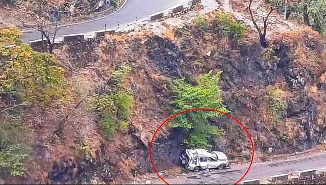 A nap or speeding...what is the cause of the accident? This is how the lives of five students who came to visit Mussoorie ended