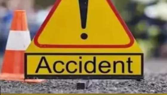 5 friends had gone to celebrate birthday in Chhattisgarh, car overturned 4 times, 2 died