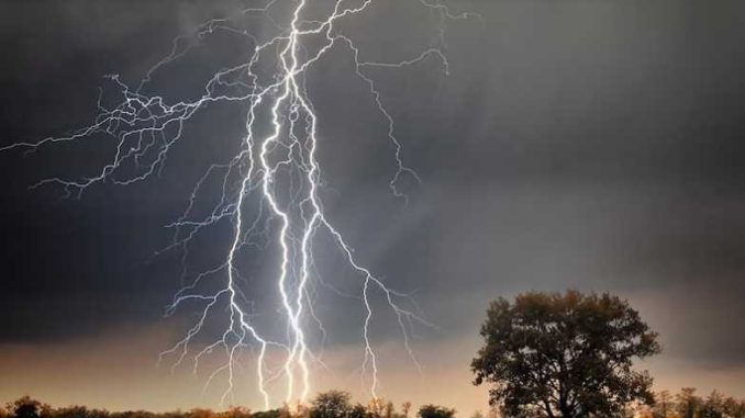Lightning wreaks havoc, 8 people died in 24 hours, Nitish government will give Rs 4 lakh each