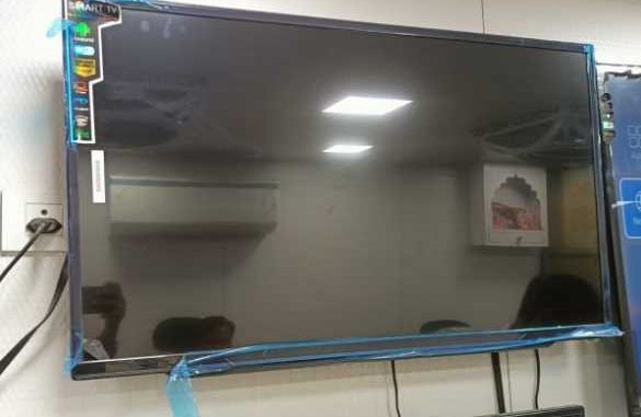Is your TV not mounted on the wall? If you are also making this mistake then be careful
