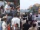 Angered by the abuse, BJP workers showed black flags, Rahul Gandhi gave them toffees