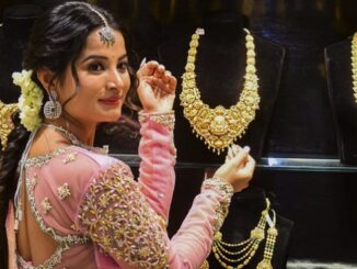 Gold crosses Rs 1.05 lakh mark for the first time, silver also records jump