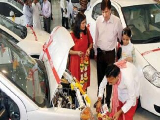 Crowds gathered to buy bikes for Rs 55,000 and cars for Rs 3.50 lakh.
