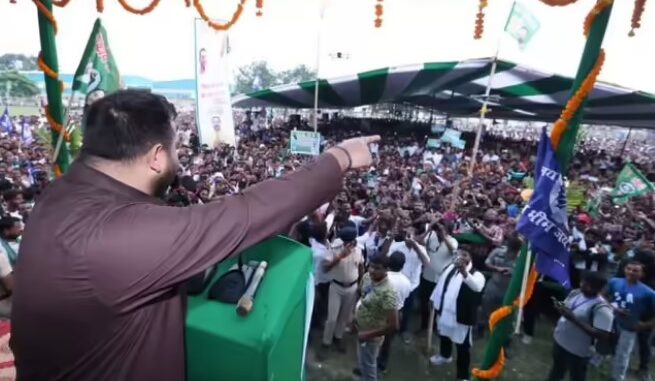 Tejaswi Yadav announced to contest alone on 243 seats! Rahul Gandhi loses sleep