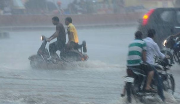 Clouds will rain in UP, see whether it will rain in your area or not!