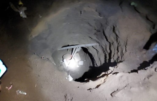In Muzaffarnagar, a young man dug a 20-foot-deep tunnel in search of treasure; what he found will leave you stunned.
