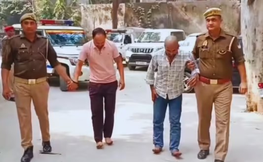 In Muzaffarnagar, the man who tore the uniform of a policeman went bald to save himself, but the police still...