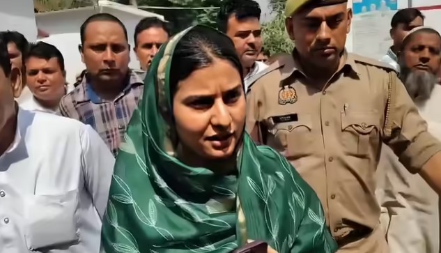 FIR Registered Against Iqra Hasan Under Serious Charges — Know the Full Story