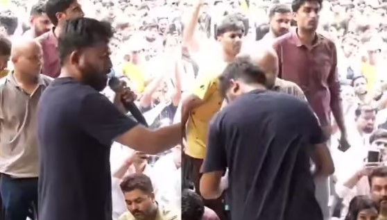 अभिजीत दीपके पर महिला ने फेंकी स्याही, थप्पड़ मारने की भी कोशिश, जंतर-मंतर पर हंगामा अभिजीत दीपके पर महिला ने फेंकी स्याही, थप्पड़ मारने की भी कोशिश, जंतर-मंतर पर हंगामा