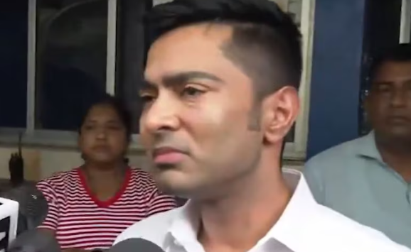 अभी-अभी: अभिषेक बनर्जी का बडा ऐलान, इस्तीफा देने वाले सारे नेता ममता के पास लौटें, मैं 1 घंटे में दूंगा रिजाइन… अभी-अभी: अभिषेक बनर्जी का बडा ऐलान, इस्तीफा देने वाले सारे नेता ममता के पास लौटें, मैं 1 घंटे में दूंगा रिजाइन…